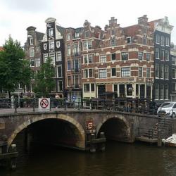 Vote for Amsterdam
